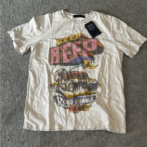 Junk Food Clothing Cream Road Runner Tee